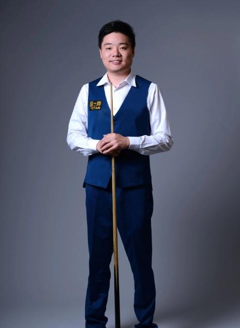 费尔南德斯 费尔南德斯