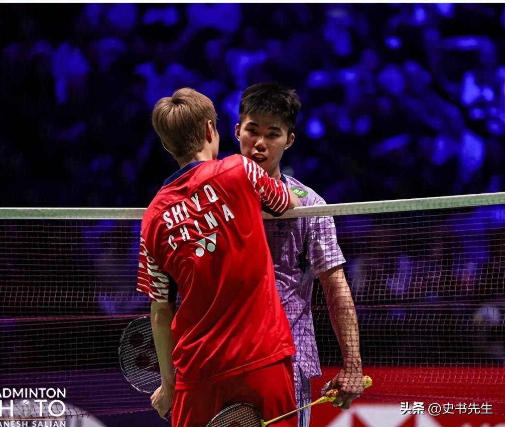 都显得格外 都显得格外