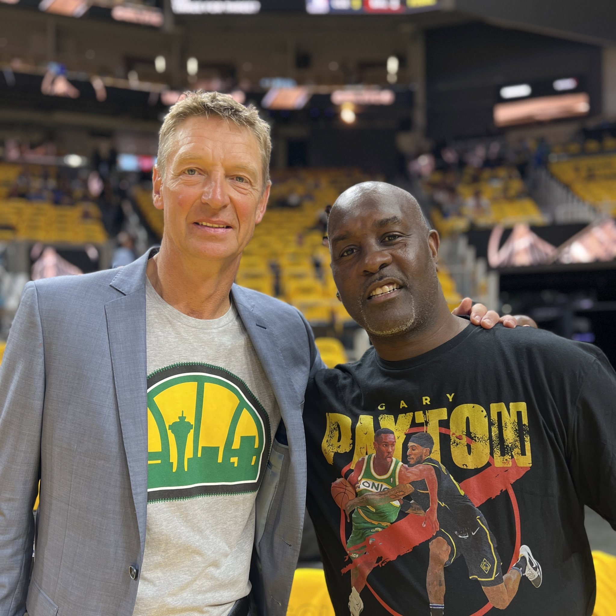 了强大的进 了强大的进