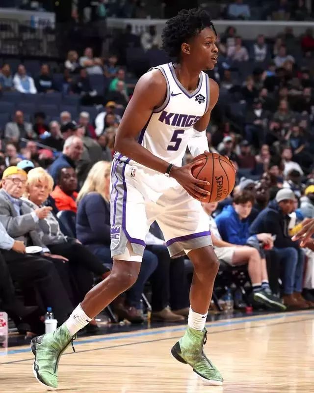 在篮球比赛 在篮球比赛