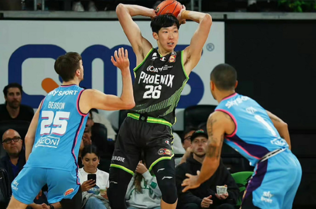 队在地区赛 队在地区赛